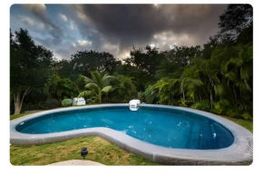 24,7 access to amazing cenote PoolKing size beds